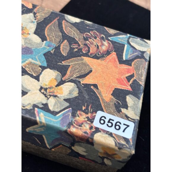 Elegant Pearl Necklace With Gold-Plated violet Pendant & Rhinestones - Picture 6 of 6